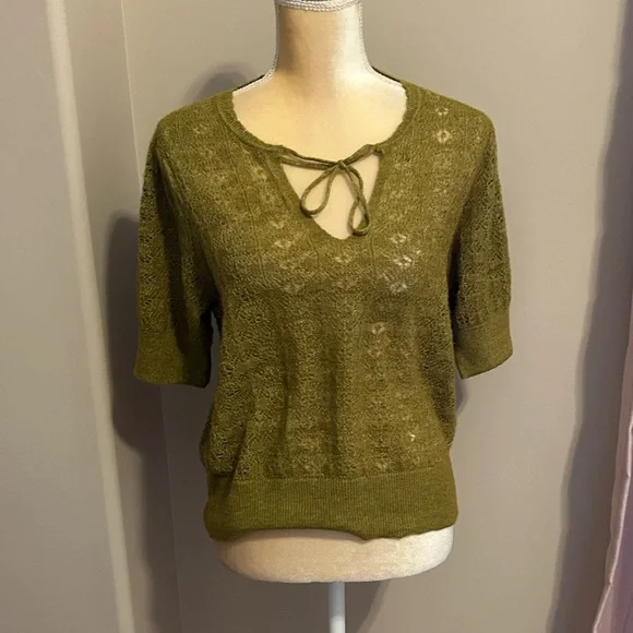 NWOT Old Navy Sweater(size medium) - Picture 3 of 7